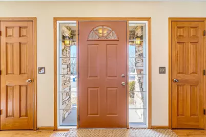 585 High Ridge Circle, Mendota Heights, MN 55118 - Photo 13