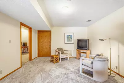 585 High Ridge Circle, Mendota Heights, MN 55118 - Photo 53
