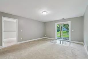 1880 Desoto Street N, Maplewood, MN 55117 - Photo 15