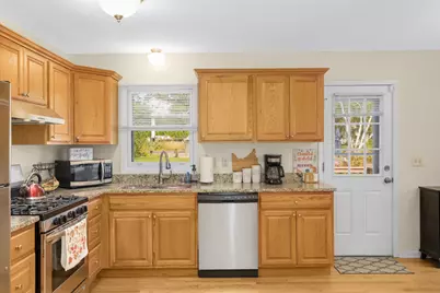 2001 Toledo Avenue N, Golden Valley, MN 55422 - Photo 9