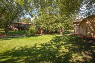 2001 Toledo Ave N, Golden Valley, MN 55422 - Photo 31