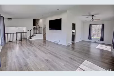 25755 E Comfort Drive, Wyoming, MN 55013 - Photo 9