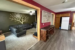 32540 Paul Ave, Worthington, MN 56187 - Photo 9