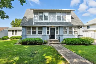 311 Plum St, Lakefield, MN 56150 - Photo 1