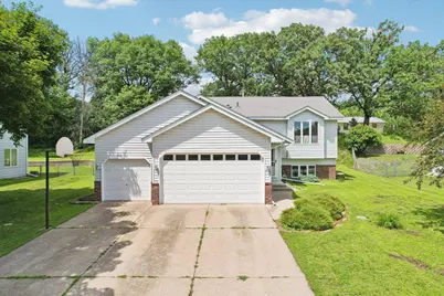 2285 Valley View Avenue E, Maplewood, MN 55119 - Photo 1