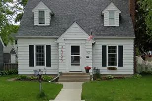 1427 Bayard Ave, Saint Paul, MN 55116 - Photo 1