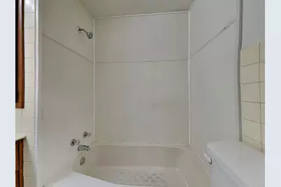 1403 Barclay Street, Saint Paul, MN 55106 - Photo 13