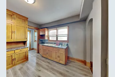 1403 Barclay Street, Saint Paul, MN 55106 - Photo 7