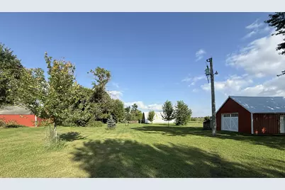 345 200th Avenue SW, Appleton, MN 56208 - Photo 9