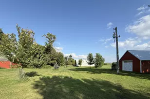 345 200th Ave SW, Appleton, MN 56208 - Photo 9