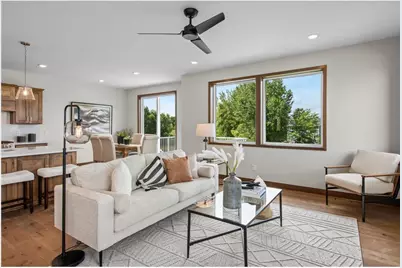 2870 Victoria Street N, Roseville, MN 55113 - Photo 3