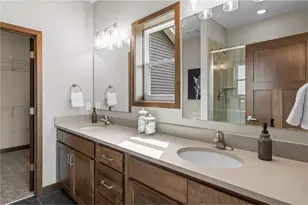 2870 Victoria St N, Roseville, MN 55113 - Photo 11