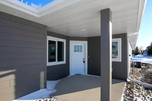 254 Eau Claire Ave SE, Hutchinson, MN 55350 - Photo 21