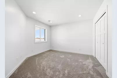 254 Eau Claire Avenue SE, Hutchinson, MN 55350 - Photo 13