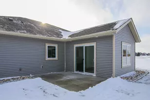 255 Eau Claire Ave SE, Hutchinson, MN 55350 - Photo 21