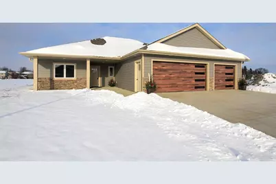 255 Eau Claire Avenue SE, Hutchinson, MN 55350 - Photo 1