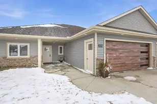 255 Eau Claire Ave SE, Hutchinson, MN 55350 - Photo 3