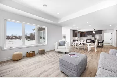 255 Eau Claire Avenue SE, Hutchinson, MN 55350 - Photo 11