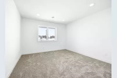 255 Eau Claire Avenue SE, Hutchinson, MN 55350 - Photo 17