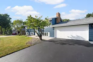 2321 Beam Ave, Maplewood, MN 55109 - Photo 1