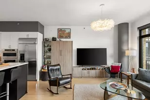 1120 S 2nd St, Minneapolis, MN 55415 - Photo 11