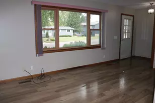 1520 N Elm St, Fairmont, MN 56031 - Photo 11