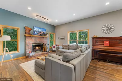 6213 267th Court, Wyoming, MN 55092 - Photo 7