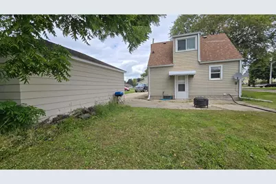 2002 3rd Avenue NE, Austin, MN 55912 - Photo 7