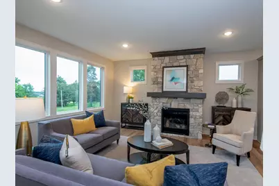 9069 62nd Street S, Cottage Grove, MN 55016 - Photo 3