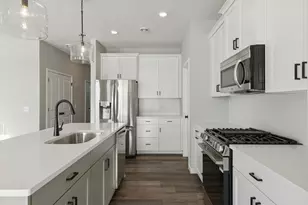 10973 37th St N, Lake Elmo, MN 55042 - Photo 29