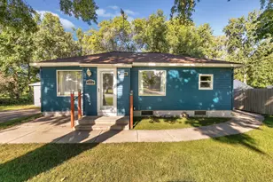 571 Central Ave S, Brooten, MN 56316 - Photo 1