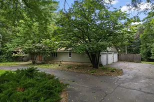 75 Birch Bluff Rd, Tonka Bay, MN 55331 - Photo 1