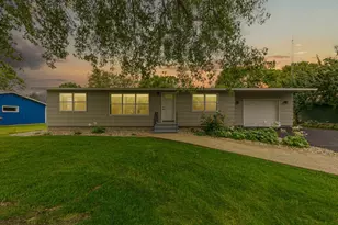 205 Park Ave N, Vernon Center, MN 56090 - Photo 33