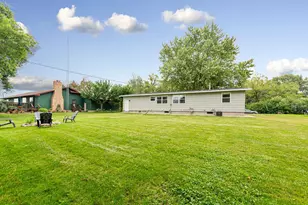 205 Park Ave N, Vernon Center, MN 56090 - Photo 27