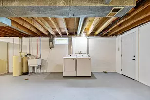 205 Park Ave N, Vernon Center, MN 56090 - Photo 23