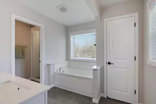 4509 Atlas Trail, Woodbury, MN 55129 - Photo 39