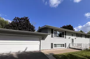 6884 8th St Ln N, Oakdale, MN 55128 - Photo 1