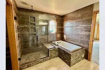 310 7th Street SW, Roseau, MN 56751 - Photo 31