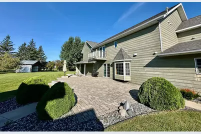 310 7th Street SW, Roseau, MN 56751 - Photo 9