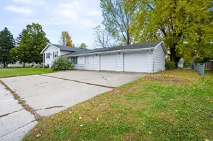 429 14th St N, Breckenridge, MN 56520 - Photo 3