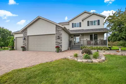 1820 47th Street SE, Saint Cloud, MN 56304 - Photo 1