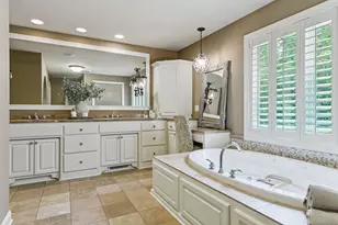 10005 Trails End Rd, Chanhassen, MN 55317 - Photo 27