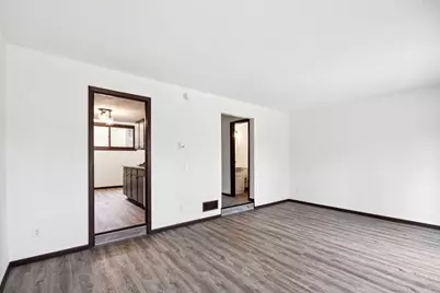 7502 Germane Trail #0, Apple Valley, MN 55124 - Photo 5