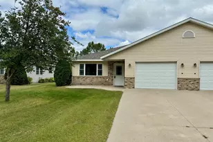 906 McDermott Ave, Kandiyohi, MN 56251 - Photo 1