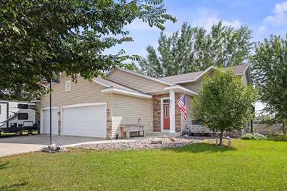 1291 Denver Avenue SE, Hutchinson, MN 55350 - Photo 1