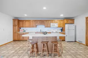 24200 Vacation Ln, Rochert, MN 56578 - Photo 9