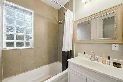 1049 Kent Street, Saint Paul, MN 55117 - Photo 11