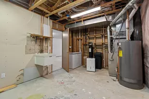 5514 Nathan Ln N, Plymouth, MN 55442 - Photo 31