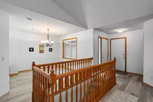 5514 Nathan Ln N, Plymouth, MN 55442 - Photo 17