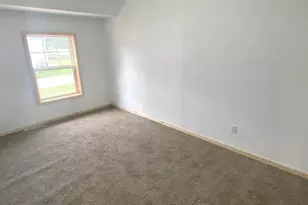 128 Dakota Ave SE, Staples, MN 56479 - Photo 9